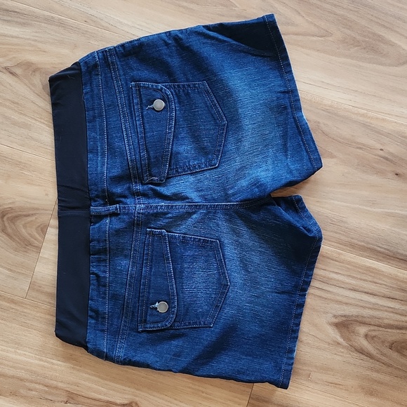 Maternity Shorts, Navy Blue Jean, Stretchy, Comfortable, Great Condition - Picture 2 of 2